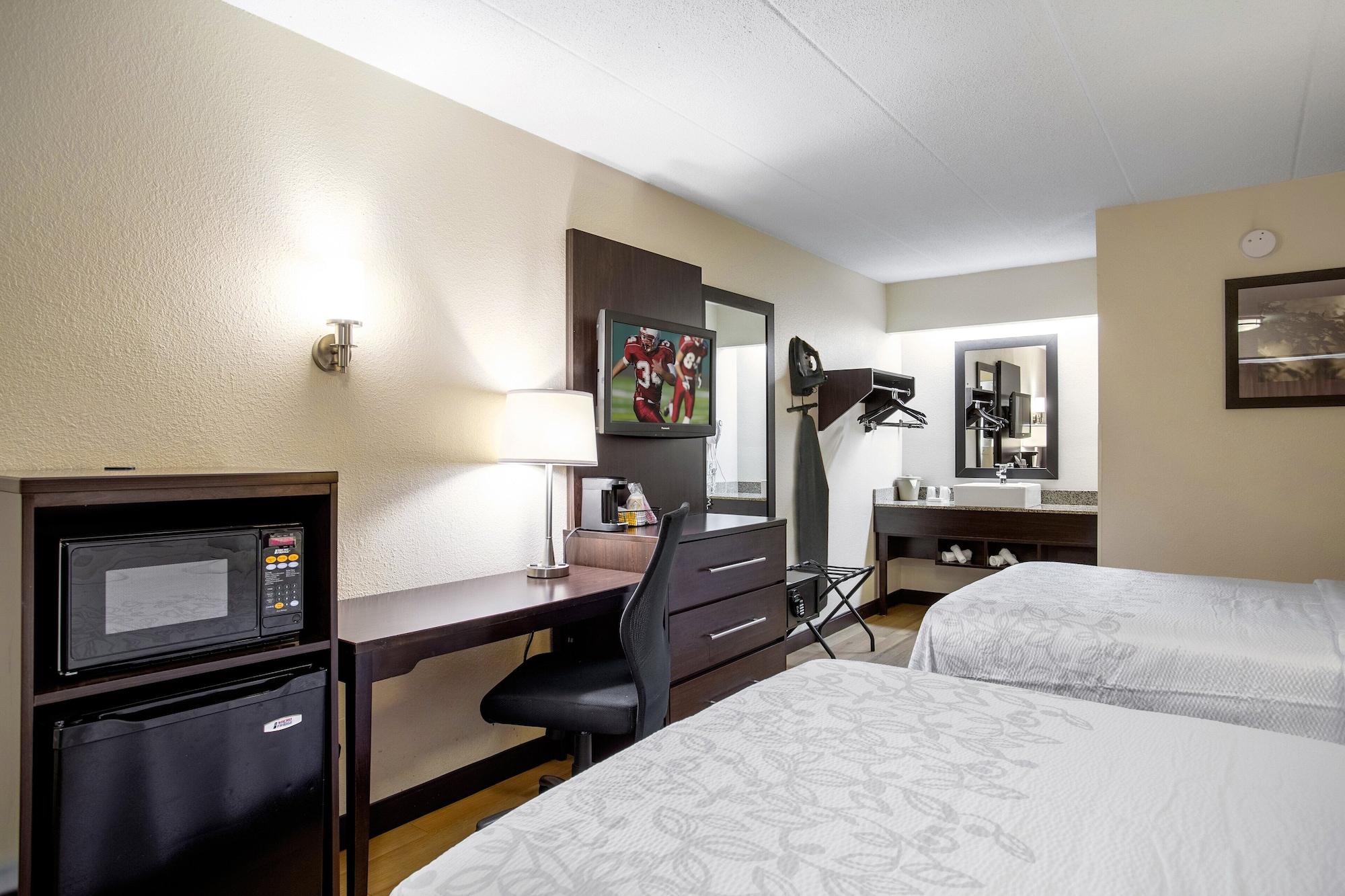 Red Roof Inn Plus+ Washington Dc Rockville Exterior photo