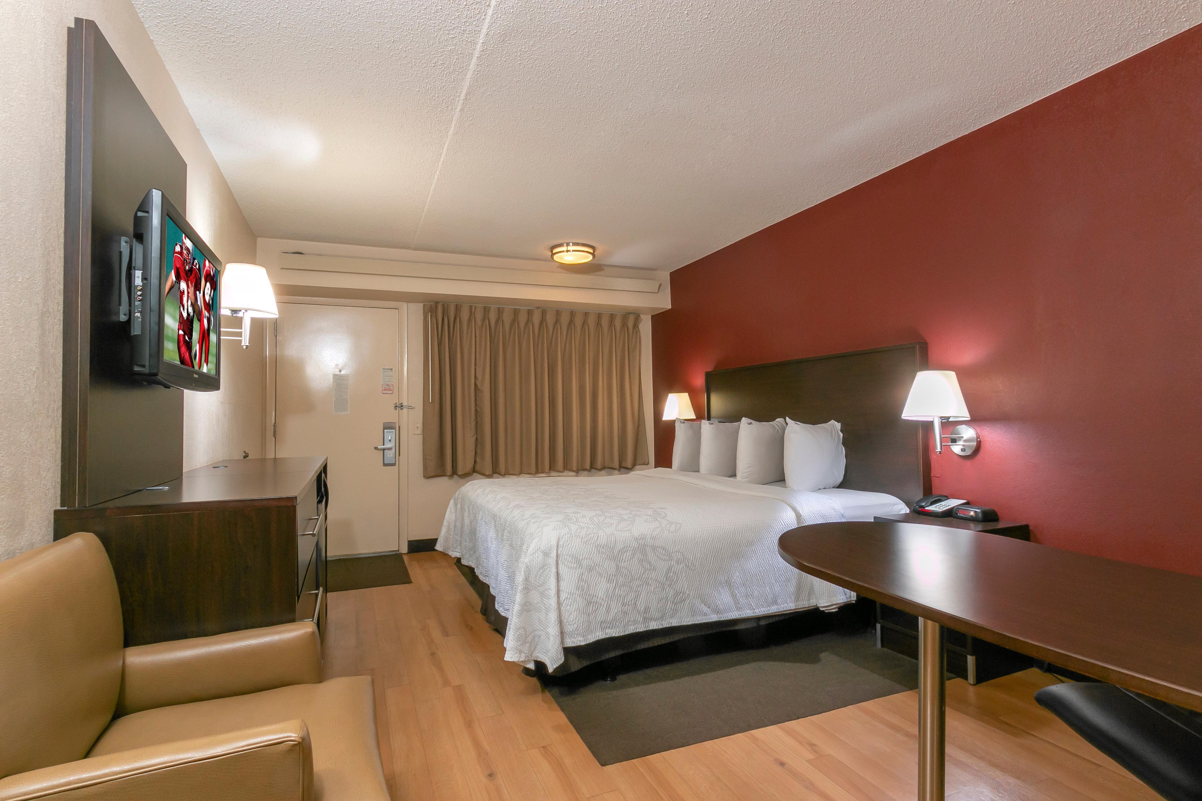 Red Roof Inn Plus+ Washington Dc Rockville Exterior photo